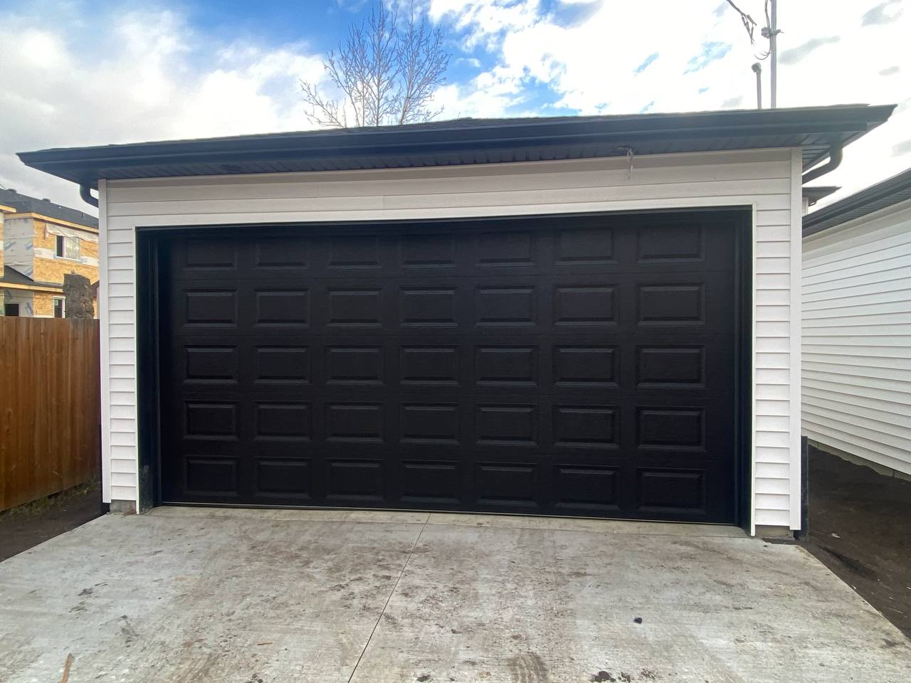 16x8 Black Raised Panel